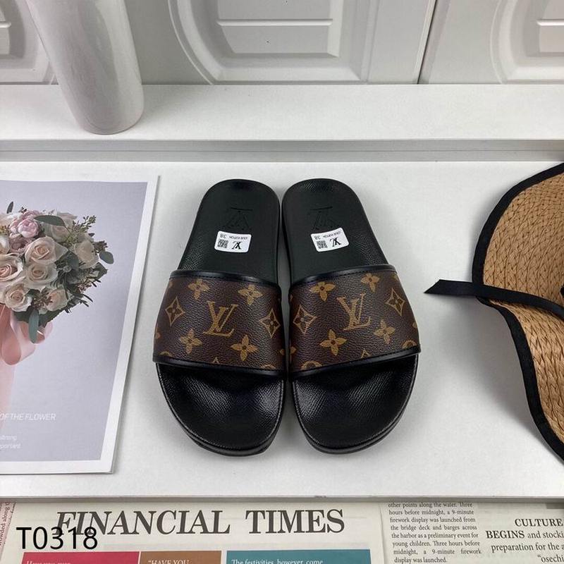 LV Men's Slippers 230